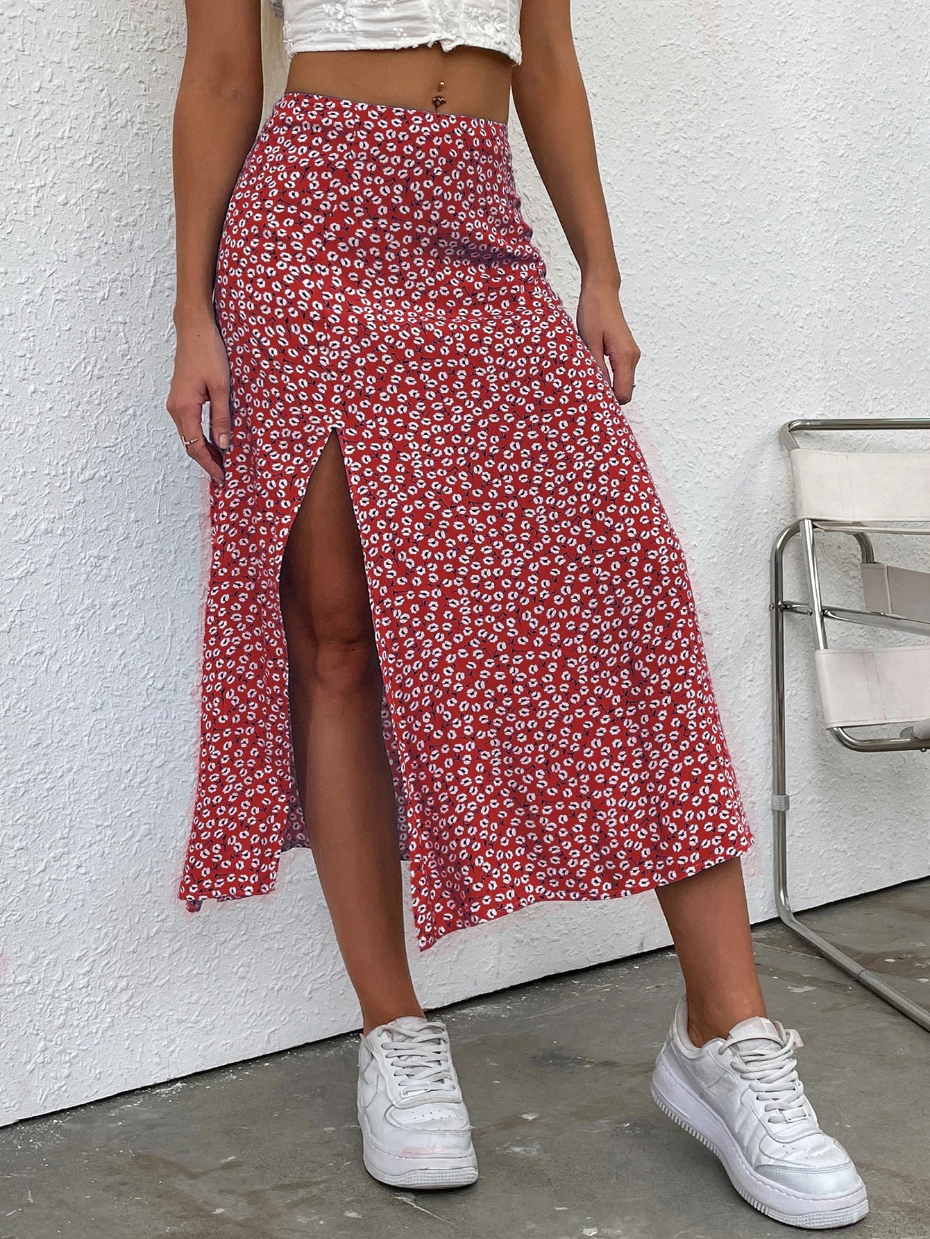 Breezaya Ditsy Floral Split Thigh Skirt For New Year