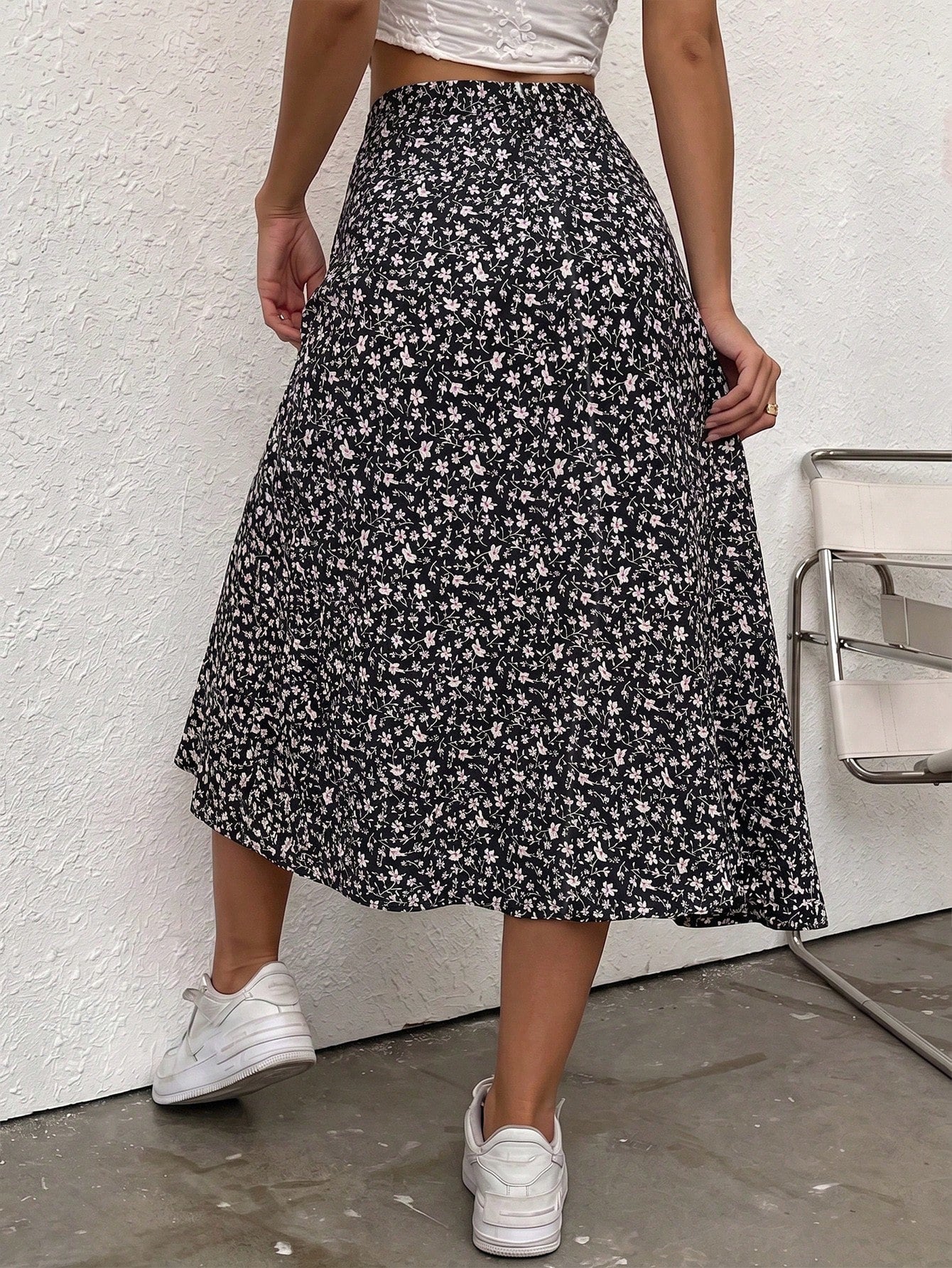 Breezaya Ditsy Floral Split Thigh Skirt For New Year