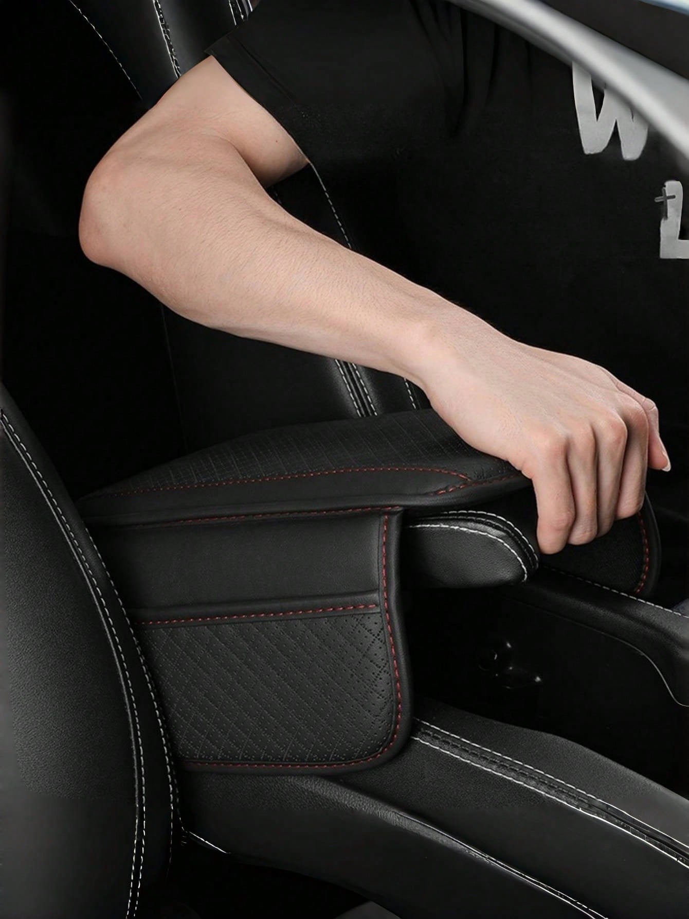 Car Armrest Box Universal PU Leather Armrest Cushion With Pocket Elbow Support Armrest Storage Car Armrest Pad Anti Scratch Protective Pads