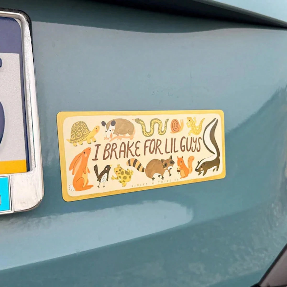 Car Sticker "I Brake For Little Ones"| Bumper Sticker Suitable For Friends