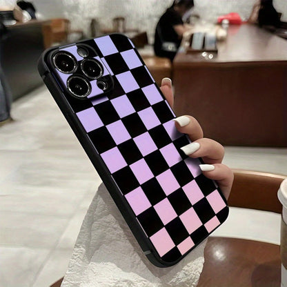 Checkerboard Pattern Mobile Phone Case, Featuring Purple And Black Gradient Design, Suitable For IPhone 16, 15, 14, 13, 12, 11 Pro Models, TPU Material, Shockproof Protection. It Is A Great Gift For F
