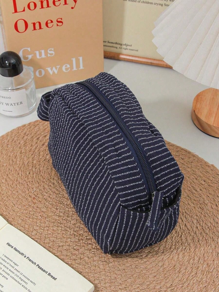 Classic Striped Large Capacity Handheld Makeup Bag, Dark Color Zipper, Skincare Products Travel Organizer Pouch Travel Essentials For Holiday Vacation Makeup Organizer Travel Bag For Women Make Up Bag
