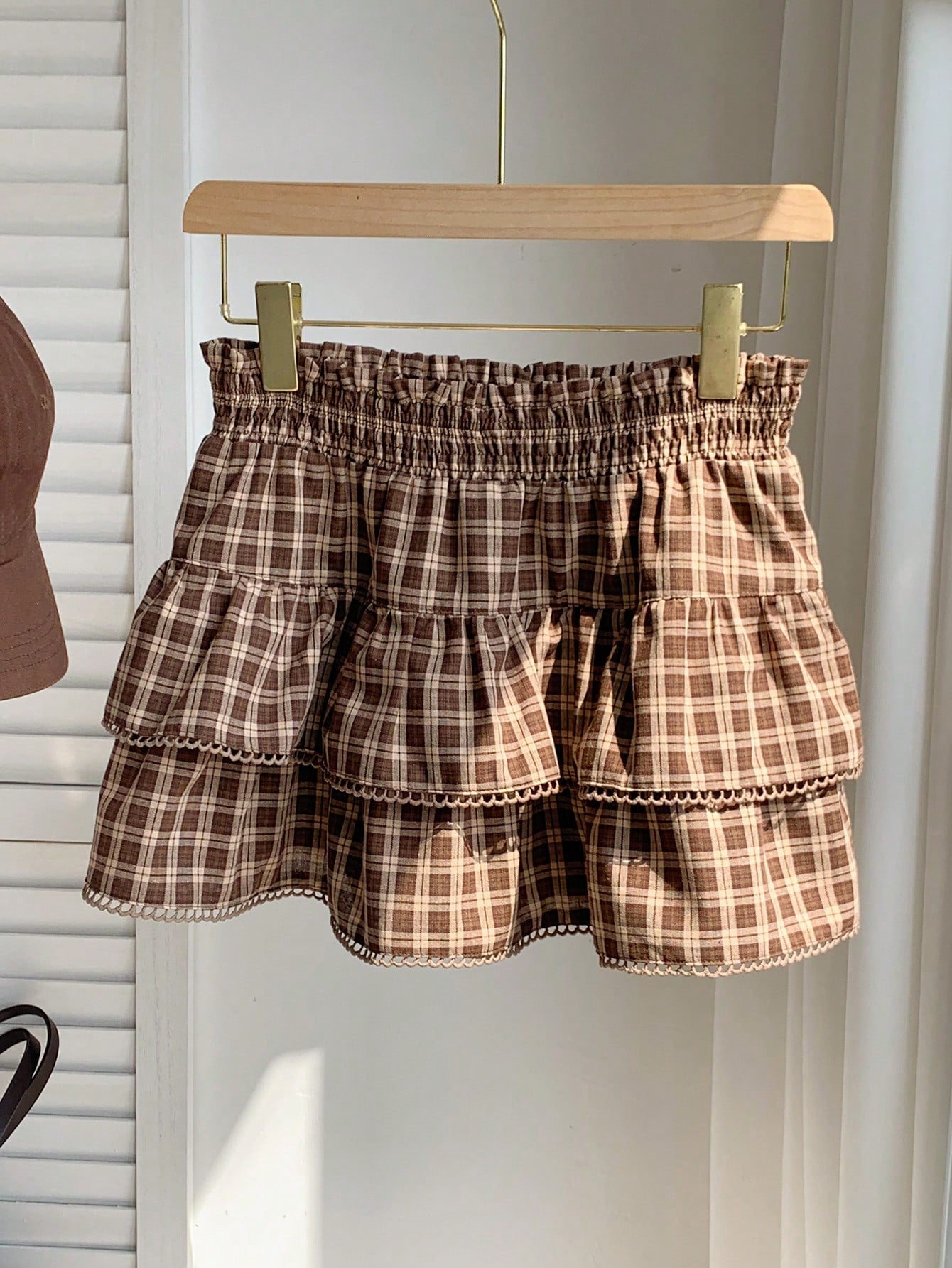 Comfortcana Women's Brown Plaid Autumn Cute Pre School Back-To-School Casual Vintage Woven Ruffle Hem A-Line Skirt, Fashionable Y2K Beach Work