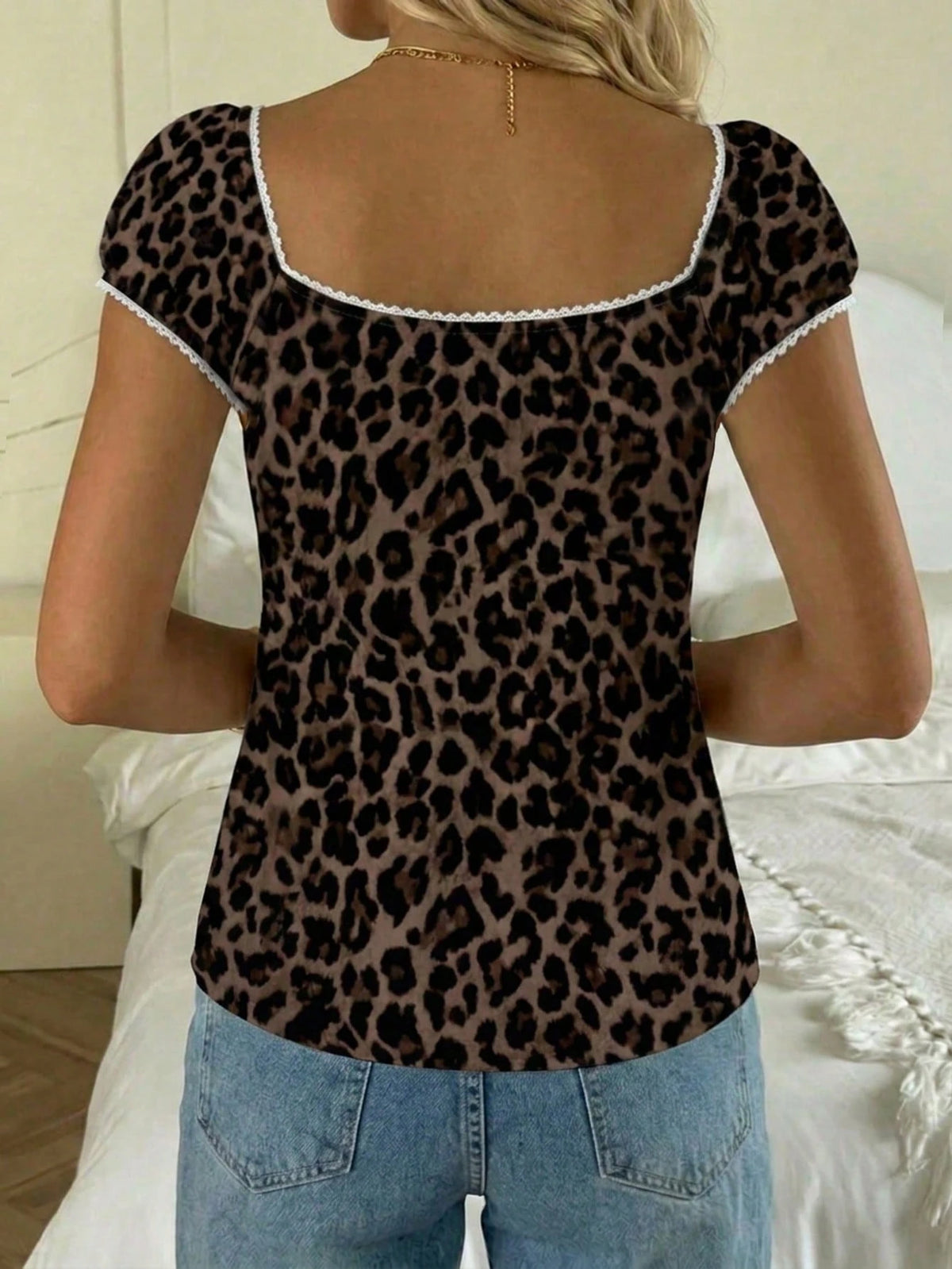 CovetEZ Brown Leopard Print Lace Patchwork Women's T-Shirt,Chic Summer Night Out Party Night For Party,Club,Beach,Vacation,Music Festival