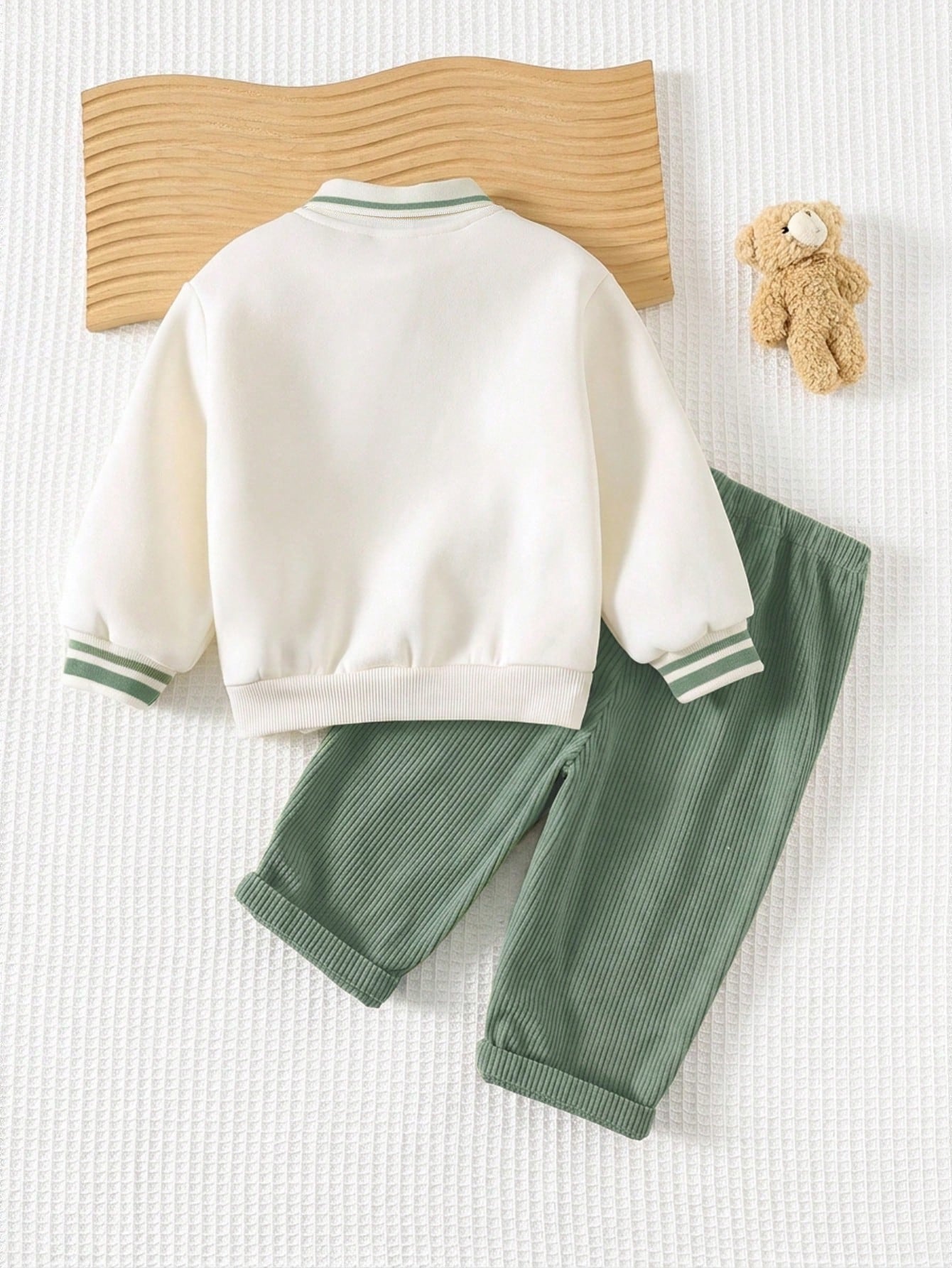 Cozy Pixies Baby Boy Cartoon Bear Pattern Knitted Soft Crew Neck Long Sleeve Pullover Sweatshirt And Elastic Waist Long Winter Pants 2-Piece Set
