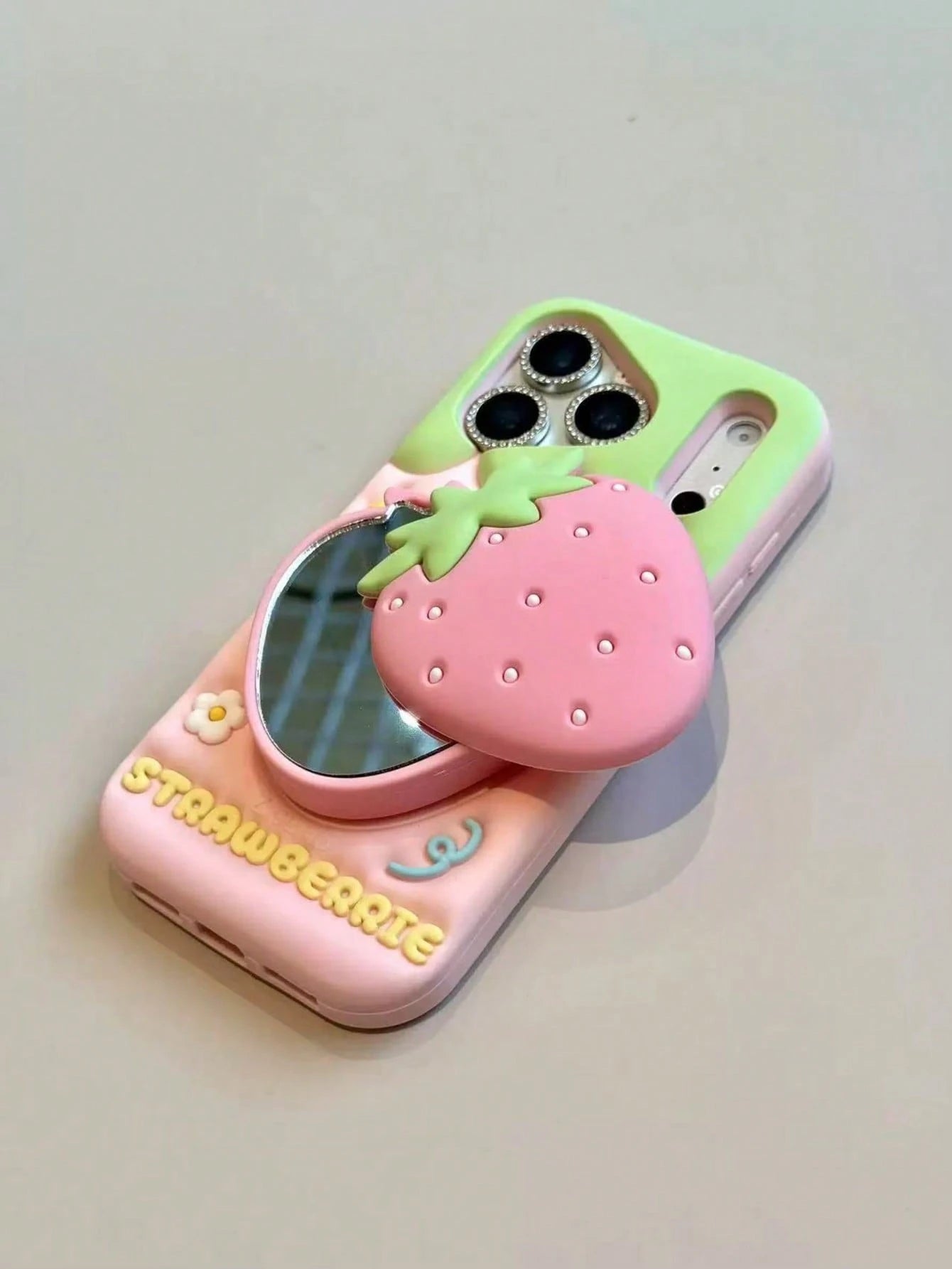 Creative Flip Mirror Strawberry Silicone Phone Case, Compatible With Apple 16/17 Pro Max/ 15 Pro, Anti-Drop New Protective Cover, Creative Design For Women
