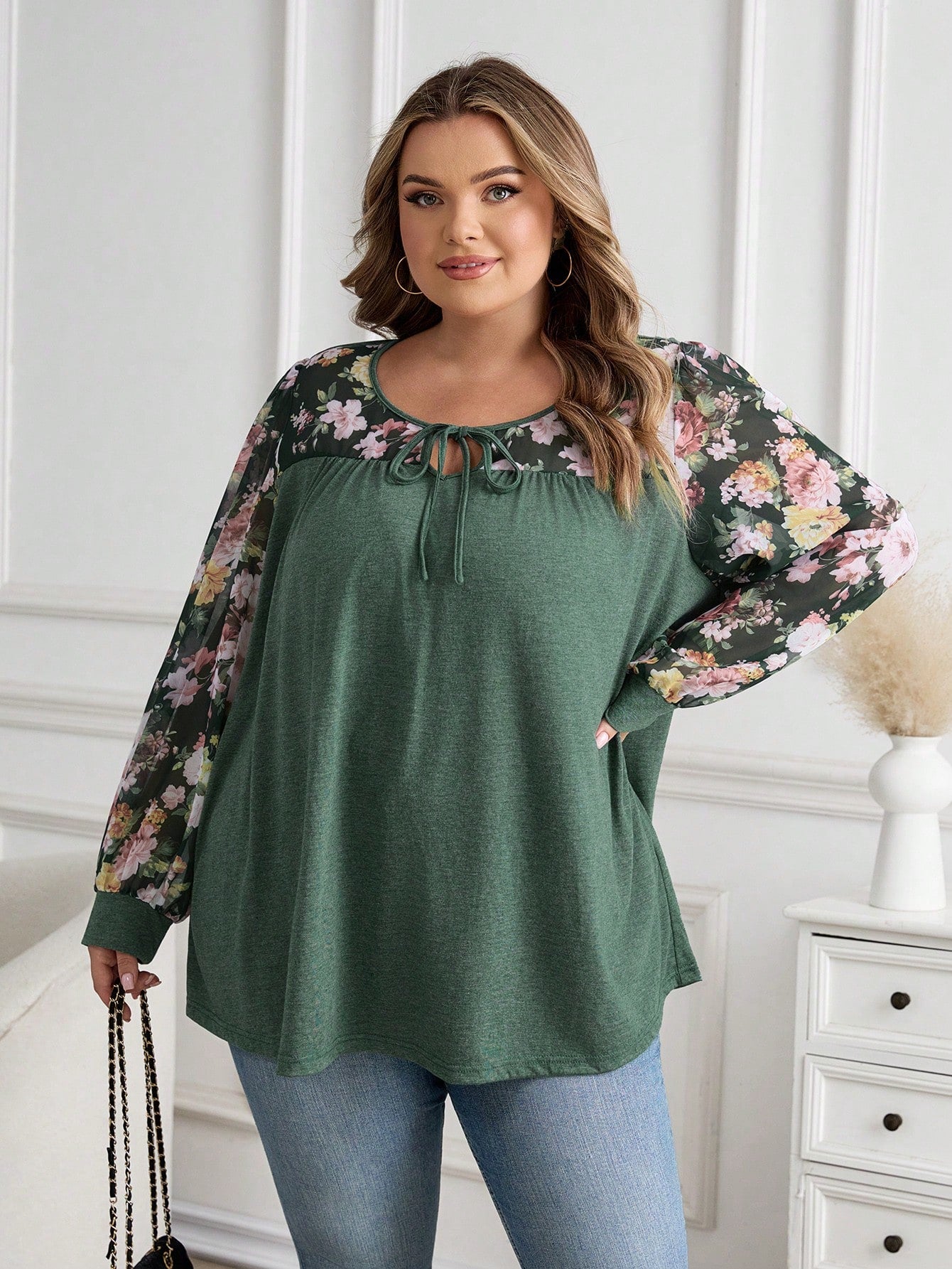 CURVE+ Plus Size V-Neck Knotted Floral Print Casual Versatile Long Sleeve T-Shirt/Winter Fall