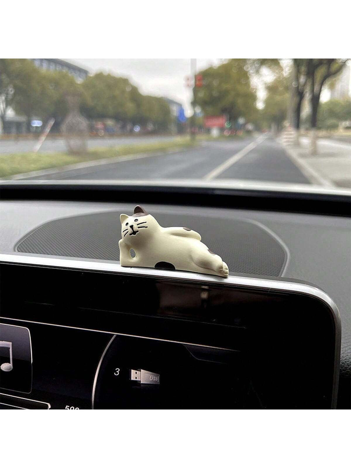 Cute Relaxed Cat Resin Car Decor Ornaments