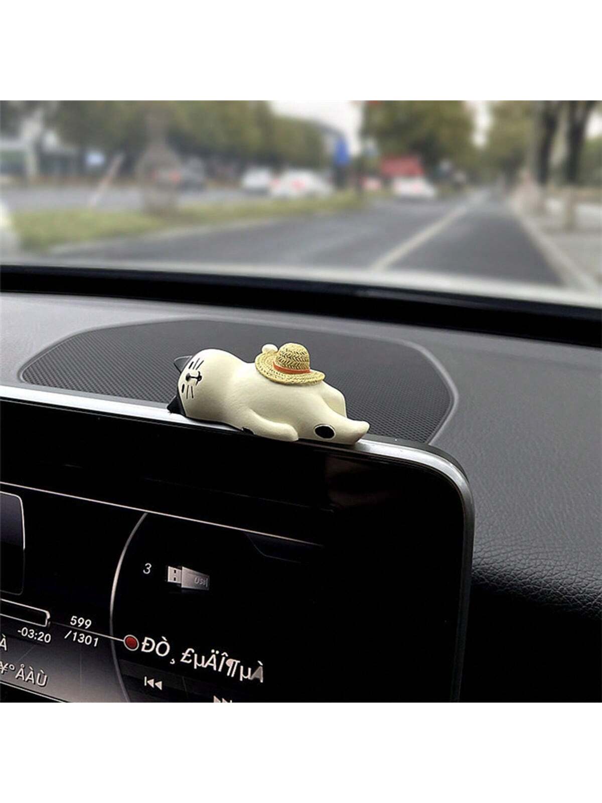 Cute Relaxed Cat Resin Car Decor Ornaments