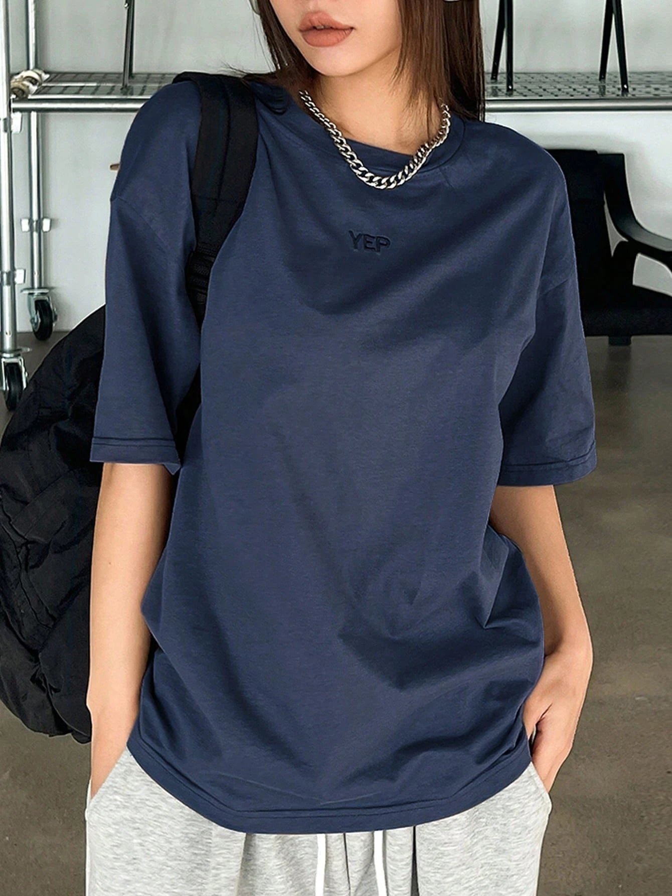 DAZY Loose Fit Drop Shoulder Short Sleeve T-Shirt With Alphabet Embroidery Oversized T-Shirt