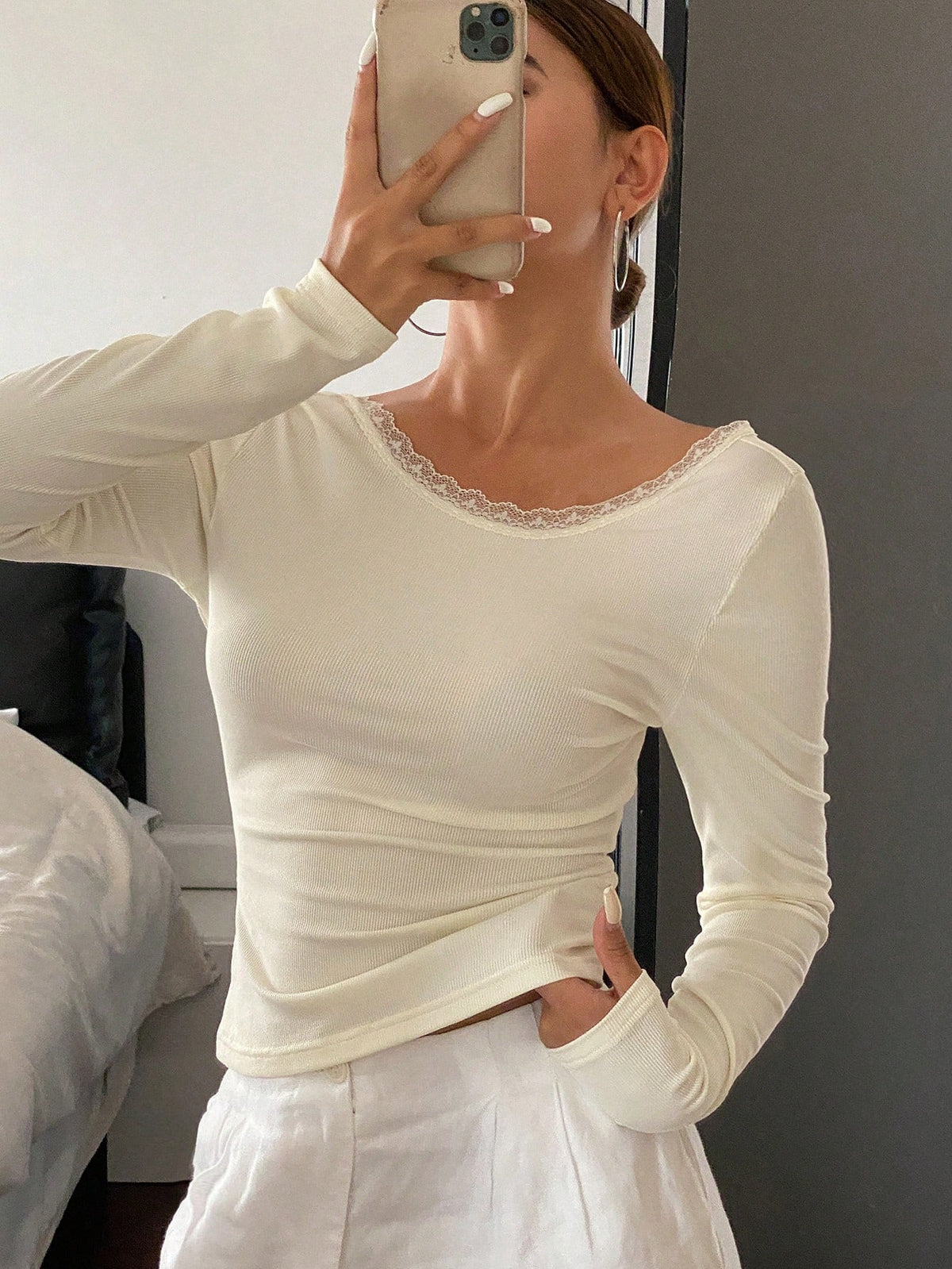 DAZY Spring Summer Elegant Slim Fit Basic Long Sleeve Cotton-Feel T-Shirt