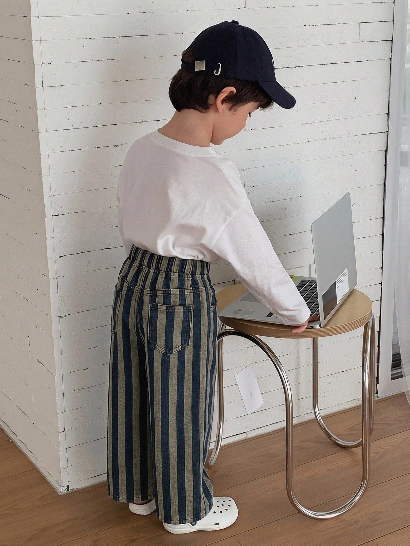 DAZY Straight Striped Loose Casual Cool Young Boys Pants