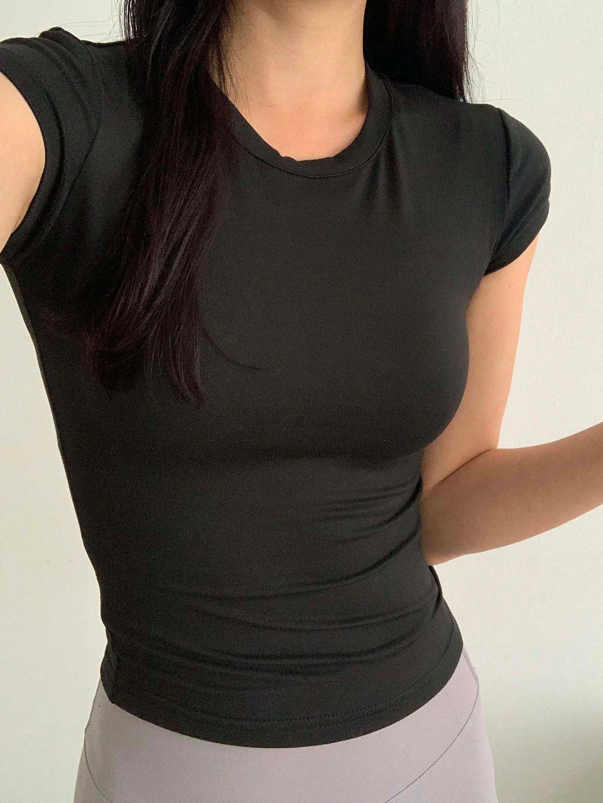 DAZY Women's Casual Basic Round Neck Sports & Yoga Tee Shirt, Black, For Summer