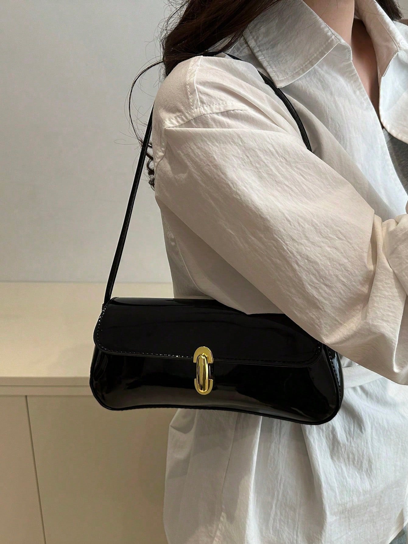 DAZY Women's Retro Faux Leather Flap Decor Underarm Shoulder Bag, Suitable For Dates, Outings, Parties And Other Occasions