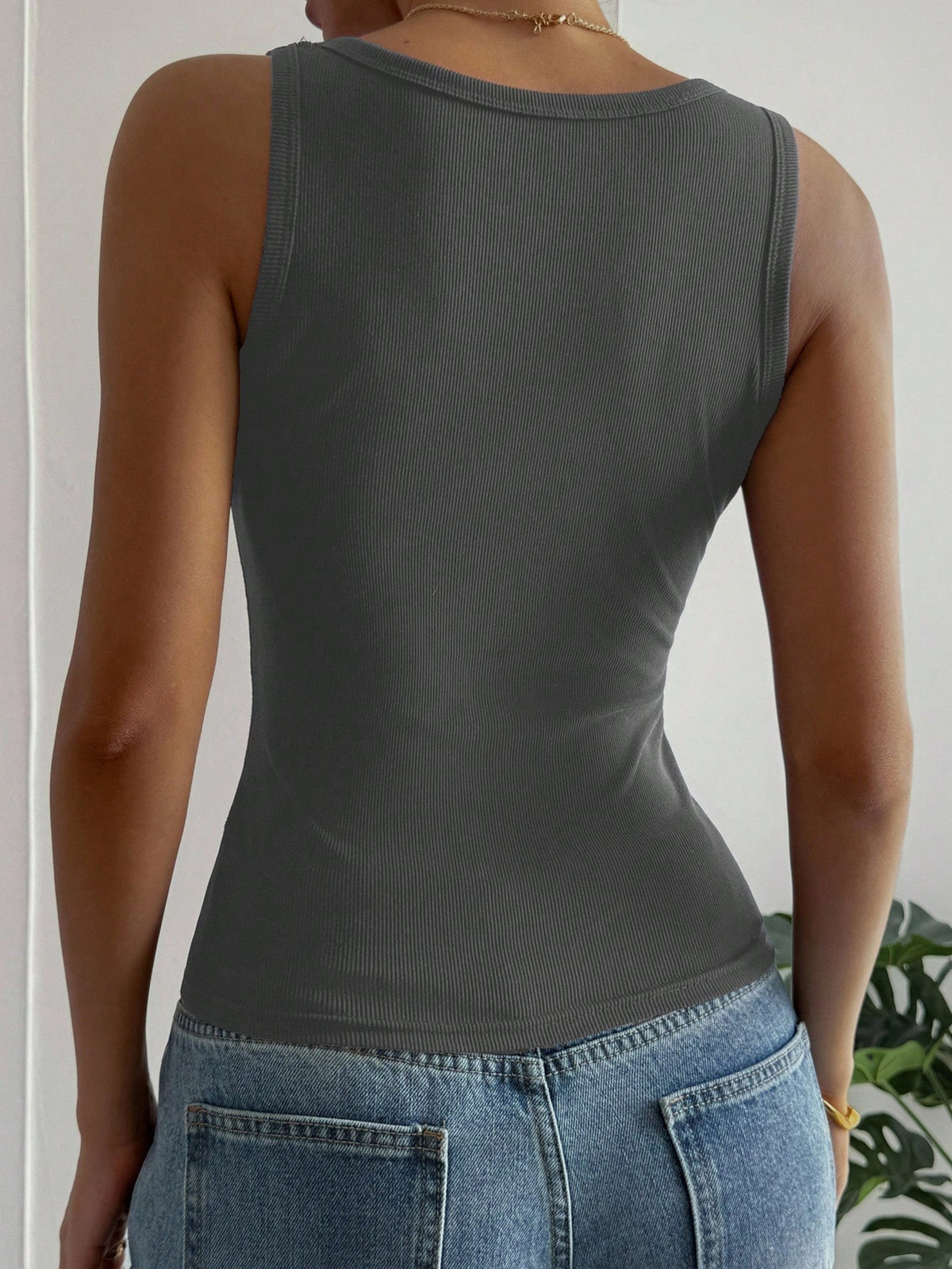 DAZY Women's Solid Color Ribbed Square Neck Casual Versatile Tank Top