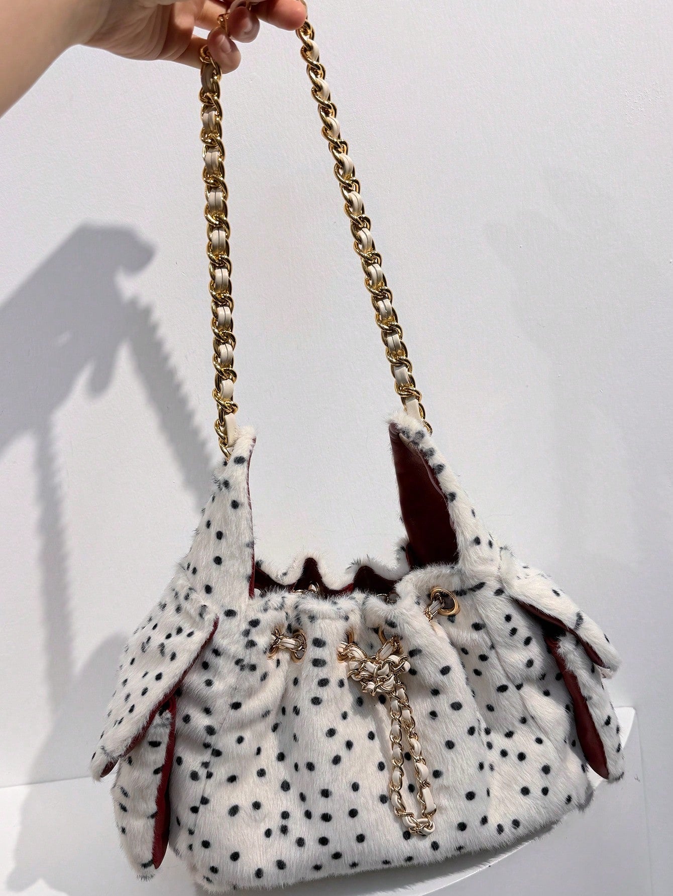 Dedoo Pink Polka Dot Fuzzy Bucket Bag, Cute Heart Metal Chain Crossbody Bag, Fluffy Drawstring Shoulder Purse For Party Daily