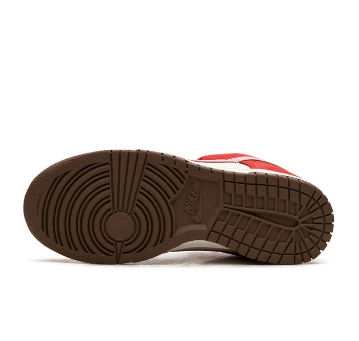 Nike Dunk Low PRM "Bacon"