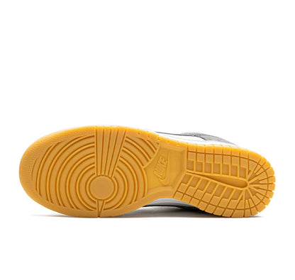Nike Dunk Low "Smoke Grey Gum 3M Swoosh"