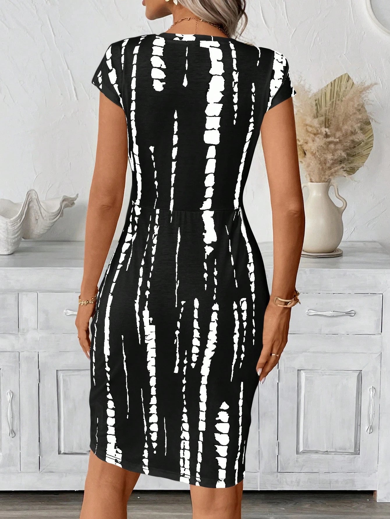 Easowa Women's Casual Bodycon Dress With All-Over Print Black,Casual