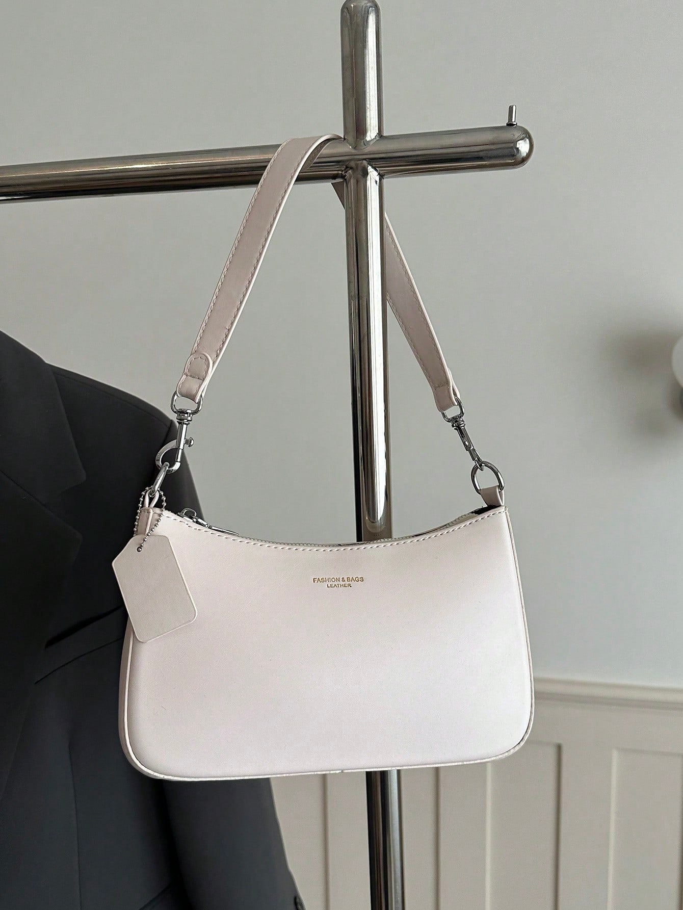 Elegant Solid Color Handbag With Pendant, Classic Versatile Fashion Letter Decor Women's Shoulder Crossbody Bag, Suitable For Shopping, Wallet, Young Ladies, College Students, Newlyweds, Office Worker