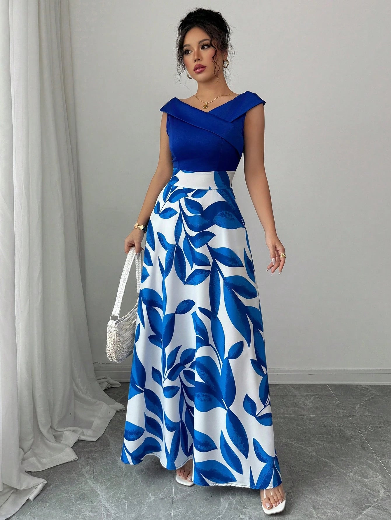 Elenzga Women's Casual Vacation Style Blue Printed Patchwork V-Neck Waist Flared Midi Dress