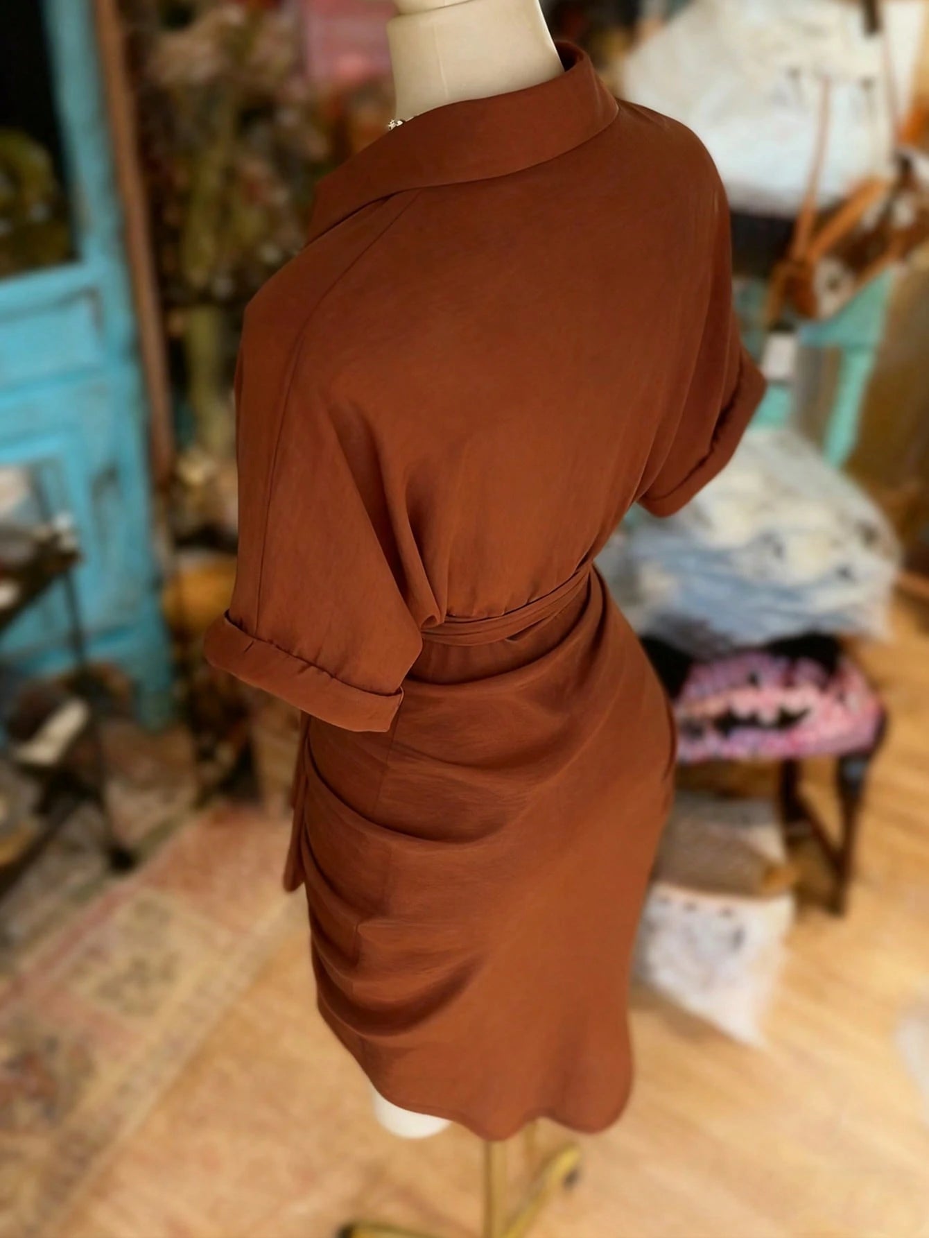 EMERY ROSE Collared Single-Breasted Tie-Waist Short Sleeve Shirt Dress