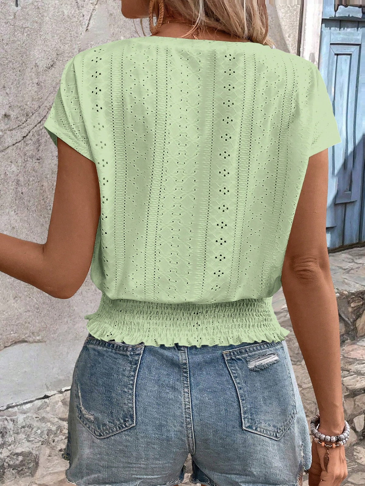 EMERY ROSE Crewneck T-Shirt, With Textured Fabric And Elastic Waistline