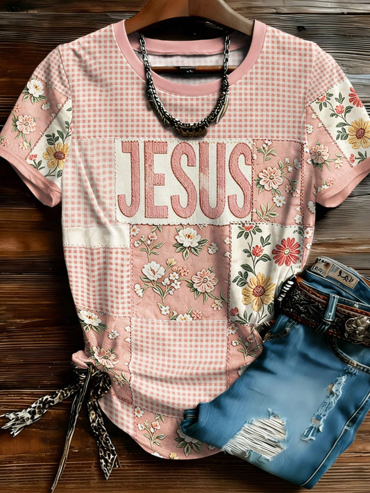 EMERY ROSE Plus Size Vintage Plaid Patchwork Floral Jesus T-Shirt For Women, Christian Faith Theme Print Short Sleeve, Bohemian Pink Casual Daily Summer Top, New Fashion Outwear