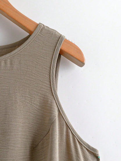 EMERY ROSE Plus Size Women's Solid Color Round Neck Sleeveless Asymmetrical Hem Casual Shirt
