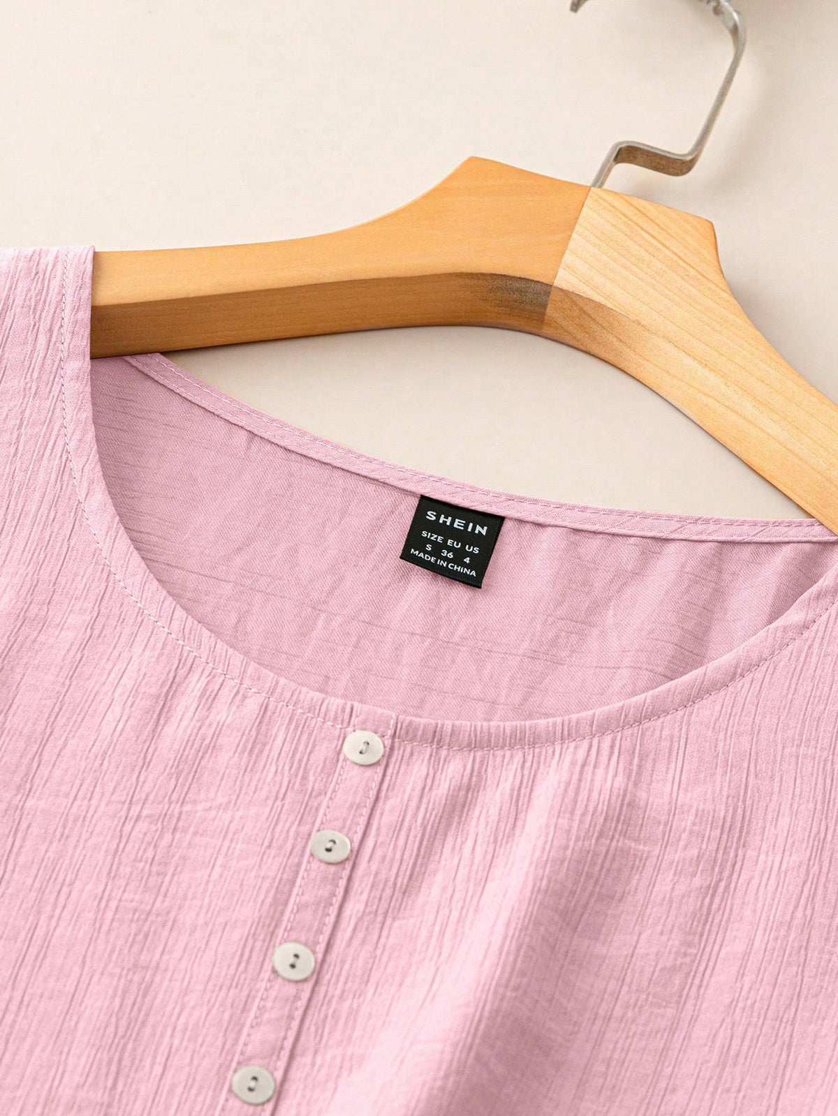 EMERY ROSE Women's Casual Button Decor Tank Top, Summer