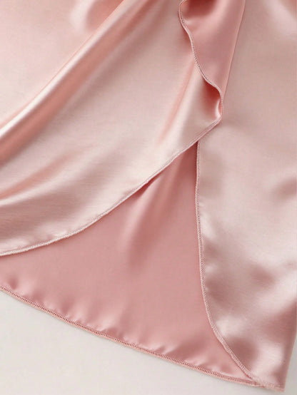 EMERY ROSE Women's Solid Color Pleated Design Asymmetric Hem Skirt