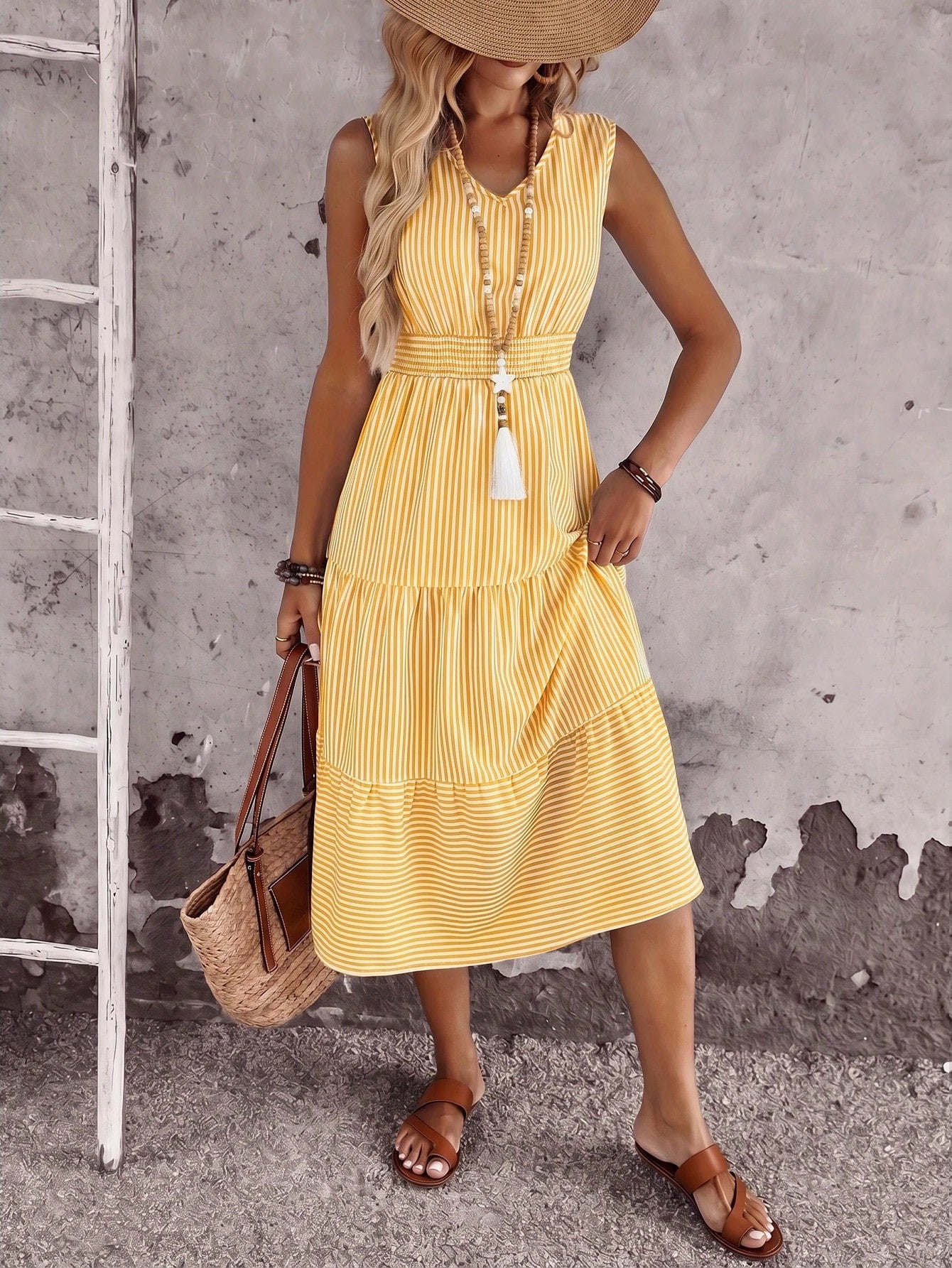 EMERY ROSE Women's White And Yellow Print V-Neck Ruffle Hem Sleeveless Dress Beach Vacation Summer Casual