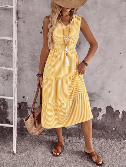EMERY ROSE Women's White And Yellow Print V-Neck Ruffle Hem Sleeveless Dress Beach Vacation Summer Casual