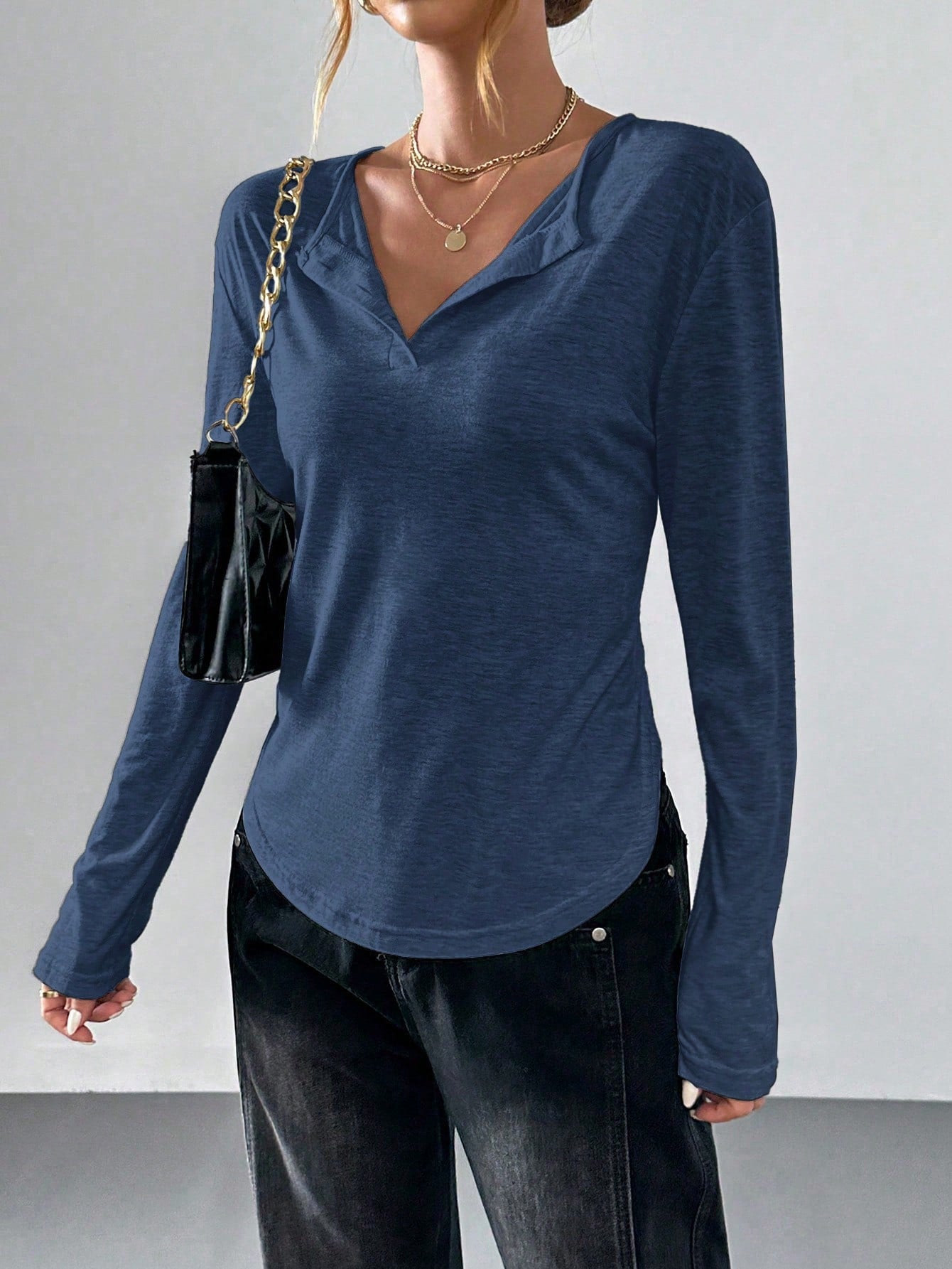 Essnce Loose Fit Arched Hem Long Sleeve Top For Women, Casual And Relaxed Style