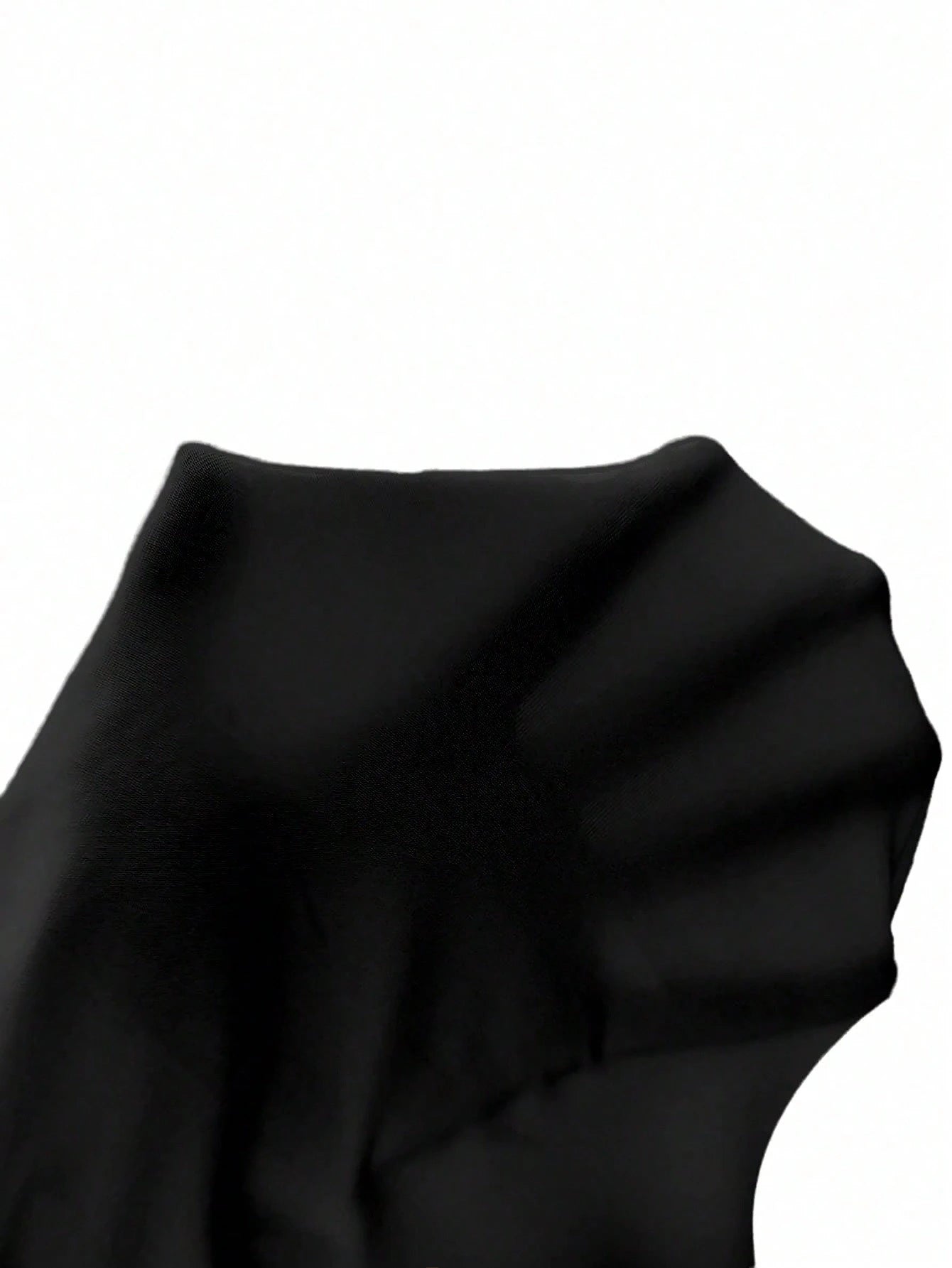Essnce Women Black Plain Color Slim Fit Tube Top, Casual Daily Wear,Music Festival/Concert For Women