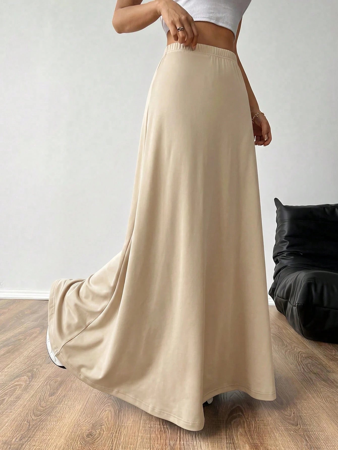 EZwear Women's Elastic Waist Solid Color Minimalist A-Line Long Skirt, Casual Asymmetric Fitted Natural Khaki Dress, Suitable For Spring/Autumn Daily Wear