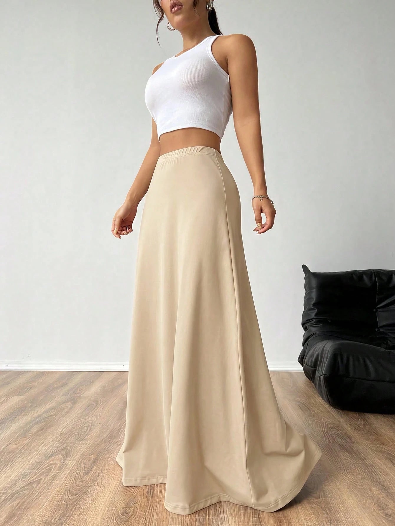 EZwear Women's Elastic Waist Solid Color Minimalist A-Line Long Skirt, Casual Asymmetric Fitted Natural Khaki Dress, Suitable For Spring/Autumn Daily Wear