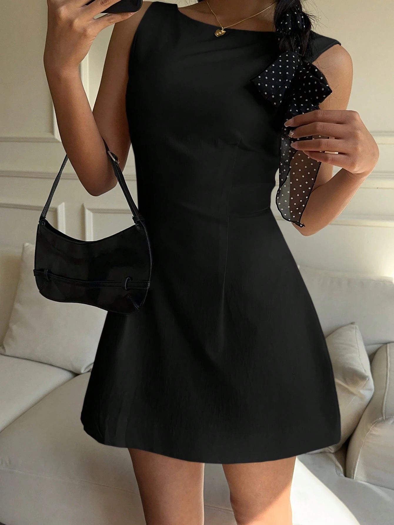 EZwear Women's Elegant Solid Color Backless Sleeveless Mini Dress Business Casual Woman