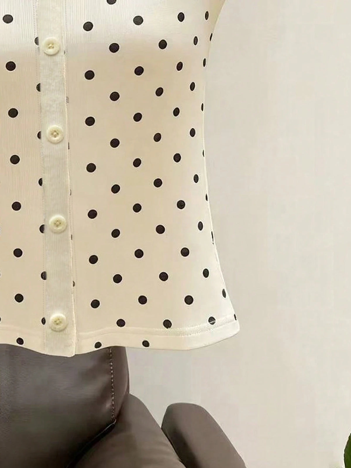 Franclia French-Style Women's T-Shirt,Black White Polka Dot,Summer,Vintage,Tea Party V-Neck Slim Fit Top With Decorative Buttons,Ribbed Trim Festival Outfits