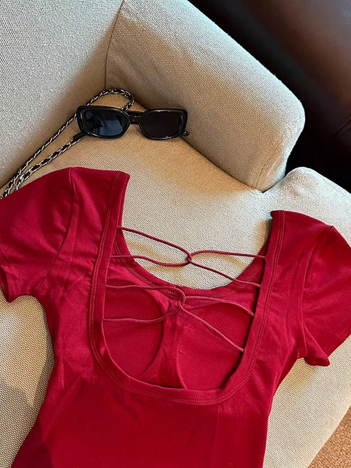 Franclia Hollow Out Back Padded Short Sleeve T-Shirt
