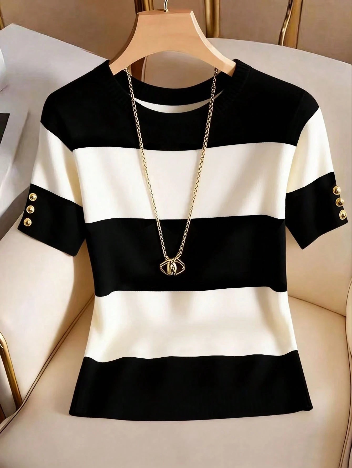 Franclia Plus Size Women Round Neck Color Block Casual Everyday T-Shirt