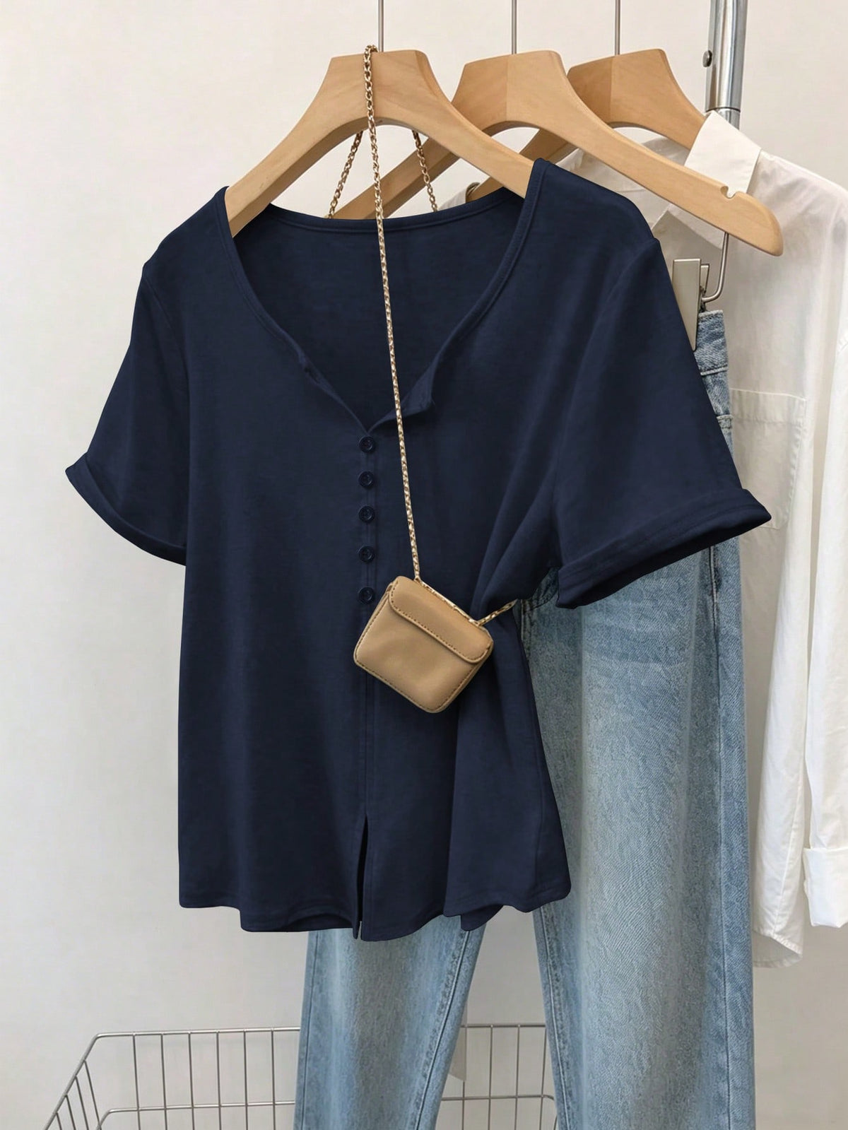Franclia Women's Casual Retro Minimalist Mori Girl Commuter Button Short Sleeve T-Shirt