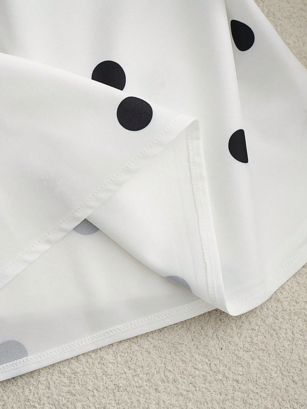 Franclia Women's Casual Versatile Ruffle Flutter Sleeve White Blouse, V-Neck Pullover Shirt, Polka Dot Top, Cap Sleeve Printed Blouse, Tank Top, Summer Vacation Wear