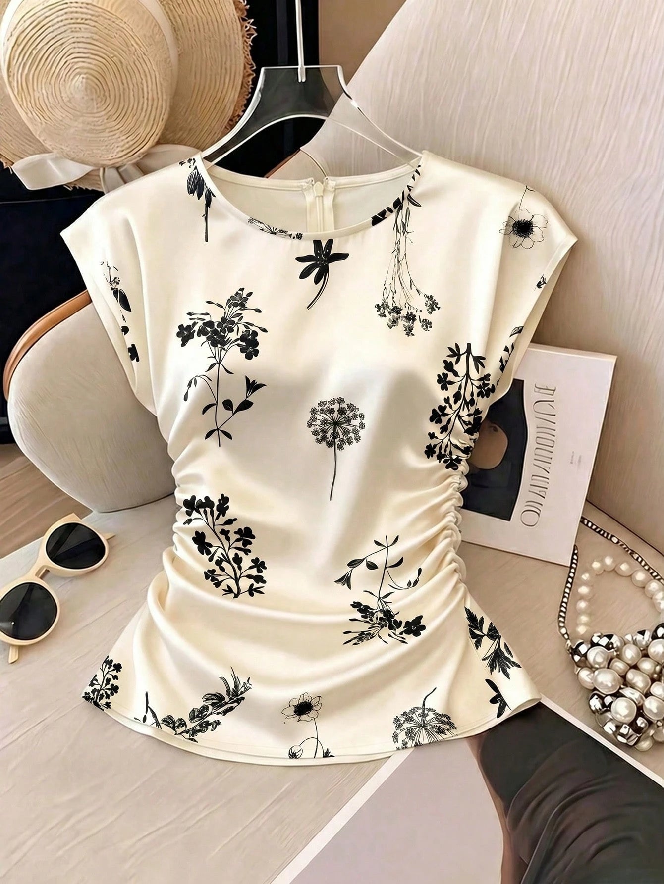 GlowEve Women's Spring/Summer Satin Floral Print Waist Shaping Shirt, Suitable For Daily Commute