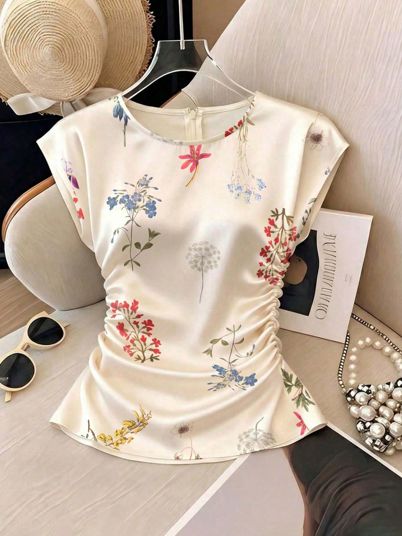 GlowEve Women's Spring/Summer Satin Floral Print Waist Shaping Shirt, Suitable For Daily Commute