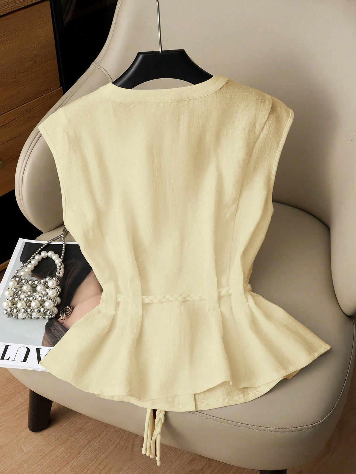 GlowEve Women's White Crew Neck Rope Drawstring Waist Sleeveless Blouse,Elegant Design,Flattering Fit,Summer Brunch,Formal Party,Travel,Spring,High-Vibe Top