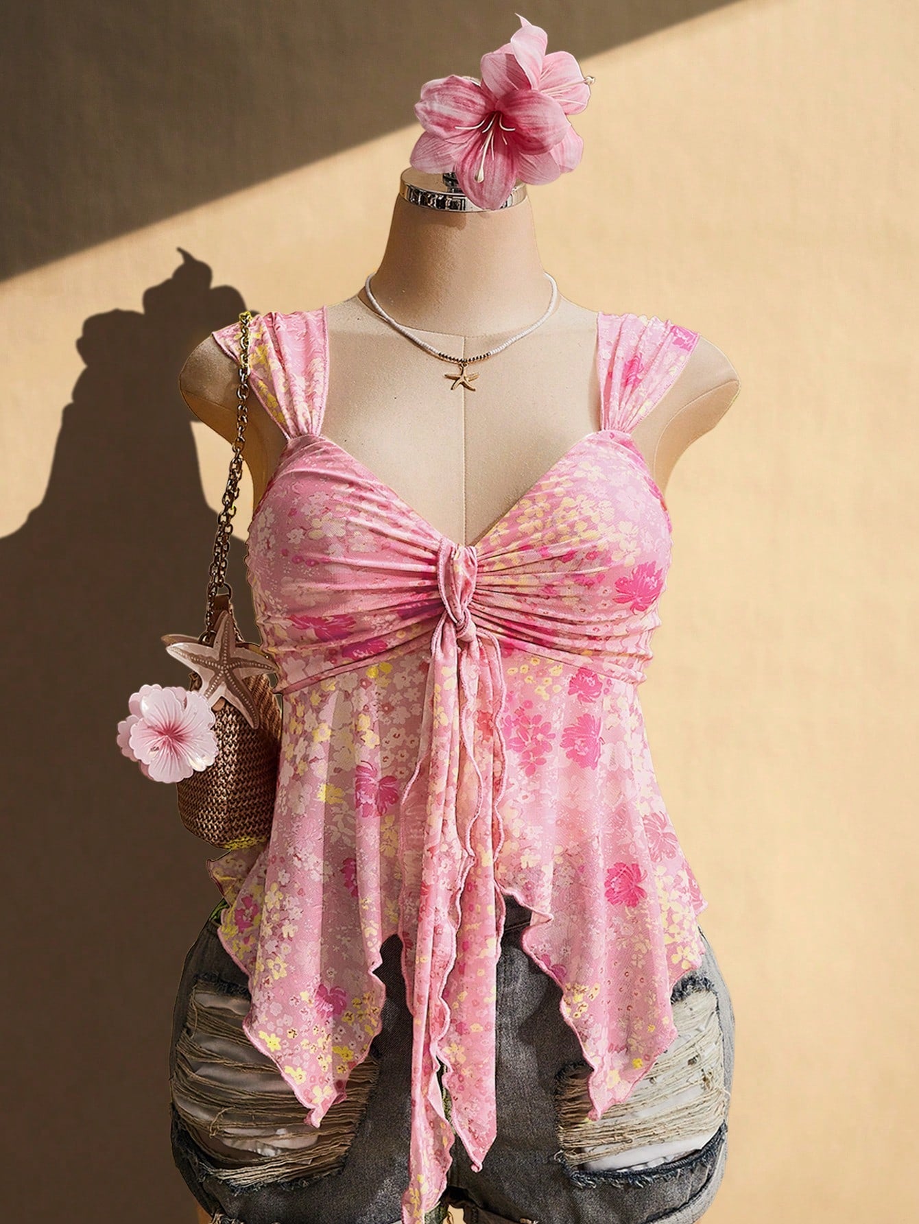 ICON Plus Size Pink Floral Floral Summer Boho Beach Vacation Holiday Retro Y2K Sweetheart Neckline Gathered Tie-Up Chest Asymmetric Hem Mesh Camisole Top
