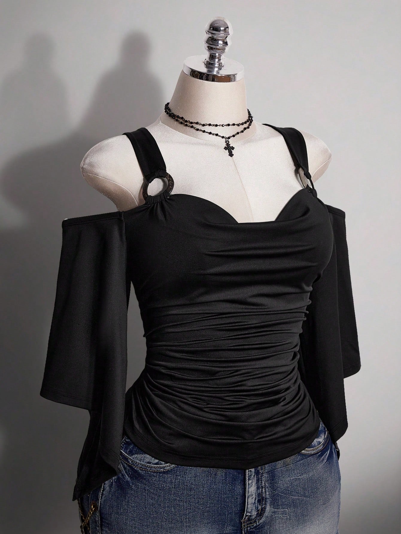 ICON Women's Plus Size Retro Traditional Sexy Goth Y2K Black T-Shirt, Coconut Shell Circle Ruffled Short Sleeve Gathered Waist Slim Fit Top, Summer Concert