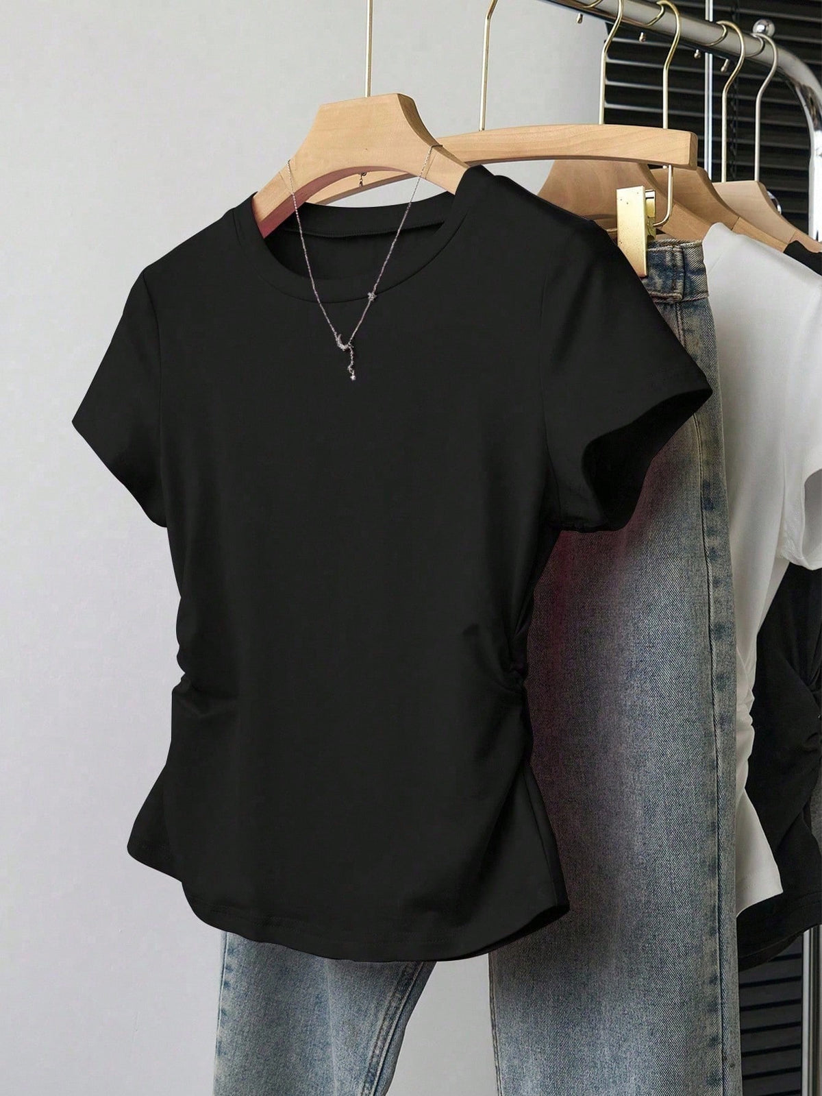 INAWLY Women's Casual Ruched Waist Fitted T-Shirt, Fashionable Versatile Design, Solid Color, Suitable For Daily Wear, Photography, Street Style