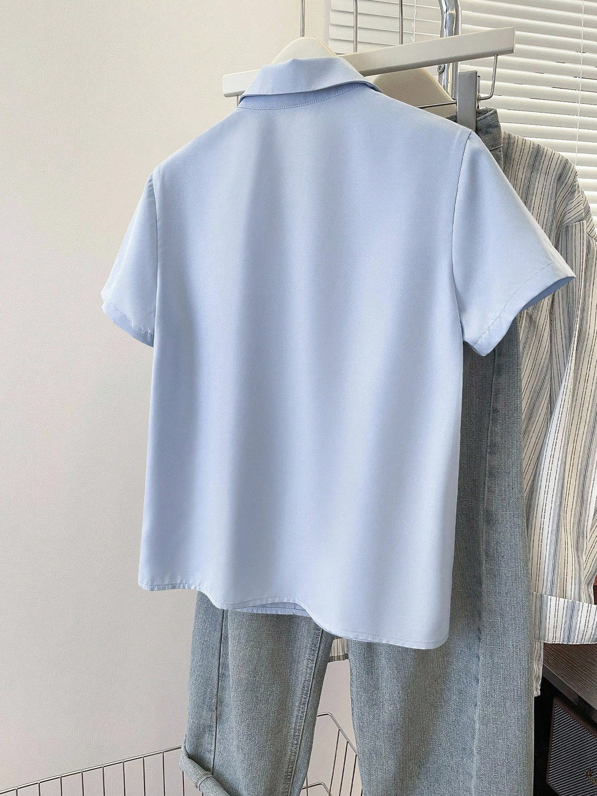 INAWLY Women's Solid Color Button-Down Short Sleeve Summer Casual Commuter Style Shirt